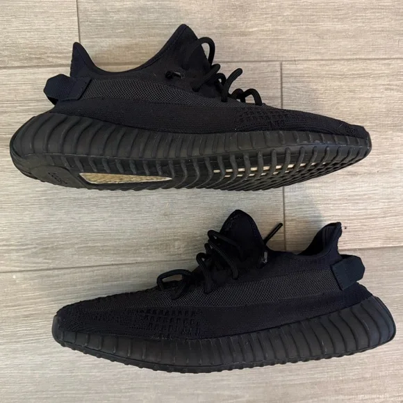 2022 Men's ADIDAS Yeezy Boost 350 V2 Onyx HQ4540 Grey Onyx Size 12 Used